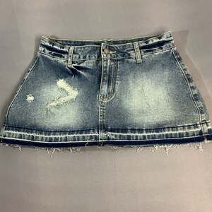 Eleven Y2K Distressed Frayed Hem Denim Mini Skirt